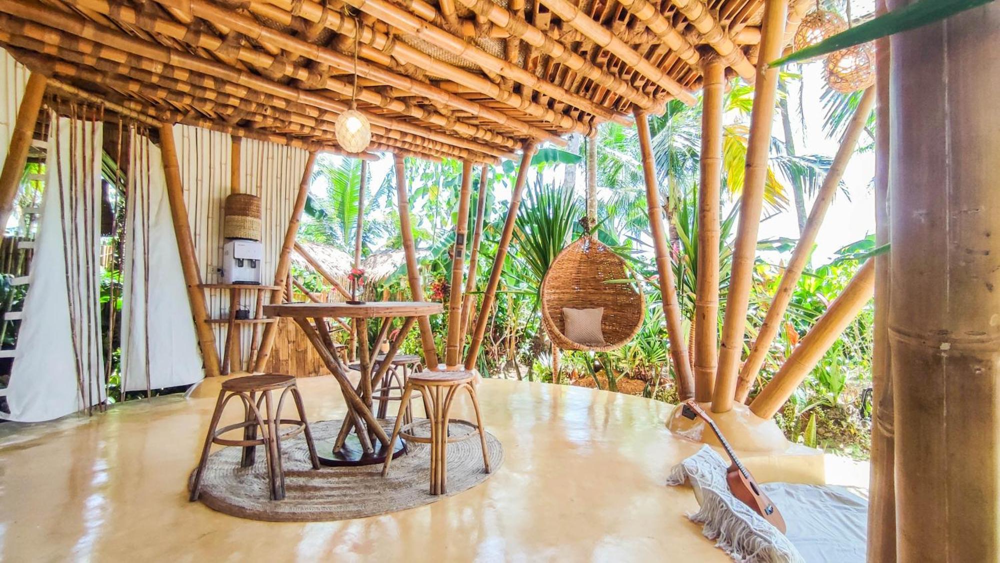 The Bamboo Houses - Tropical Garden & Empty Beach Генерал-Луна Экстерьер фото