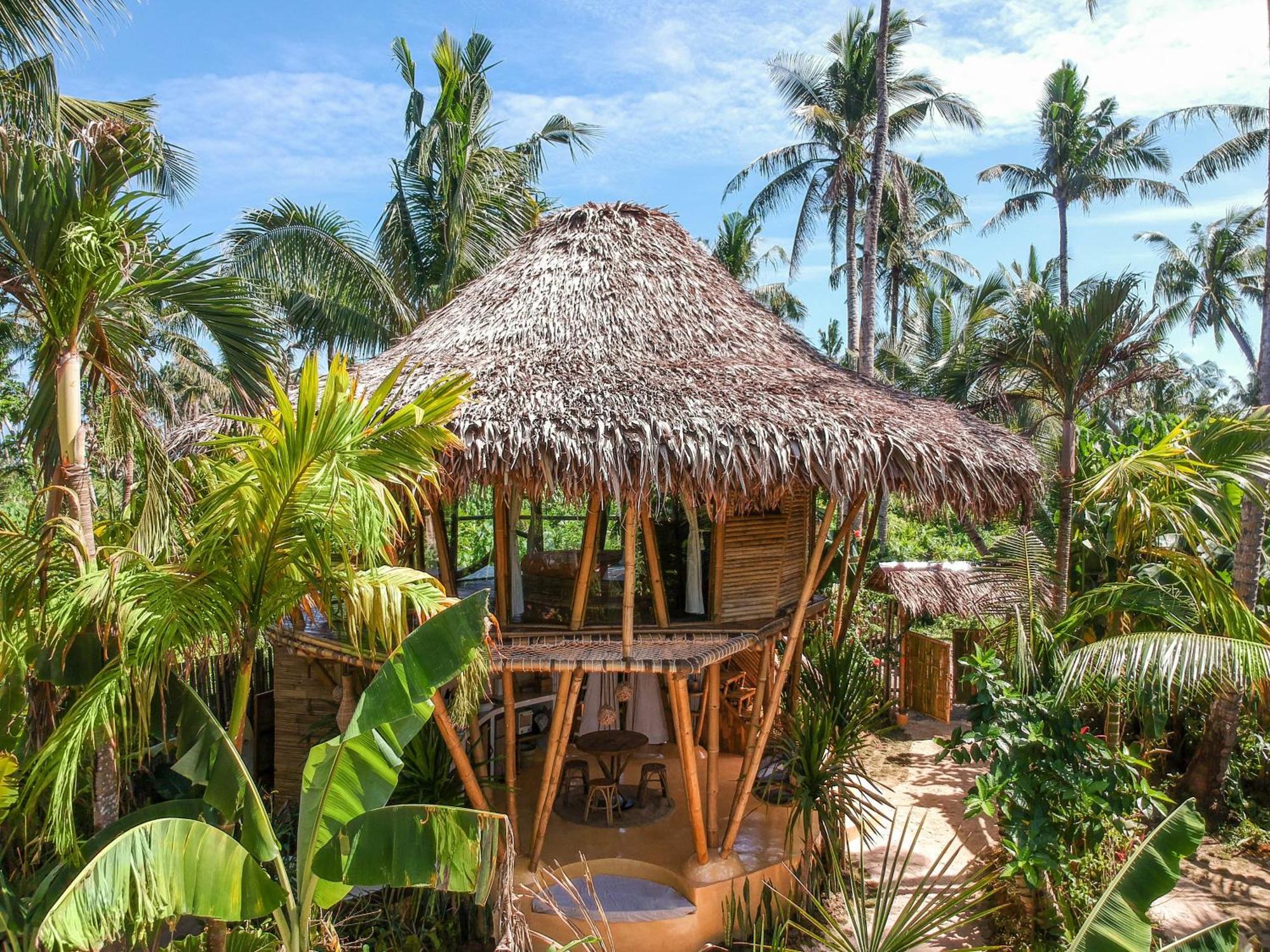 The Bamboo Houses - Tropical Garden & Empty Beach Генерал-Луна Экстерьер фото